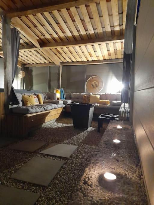 L'Antre Deux Pierres, Romantisme, Jacuzzi Exterieur, Plateau Dinatoire Bouyon 外观 照片