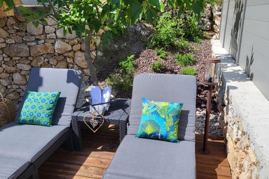 L'Antre Deux Pierres, Romantisme, Jacuzzi Exterieur, Plateau Dinatoire Bouyon 外观 照片